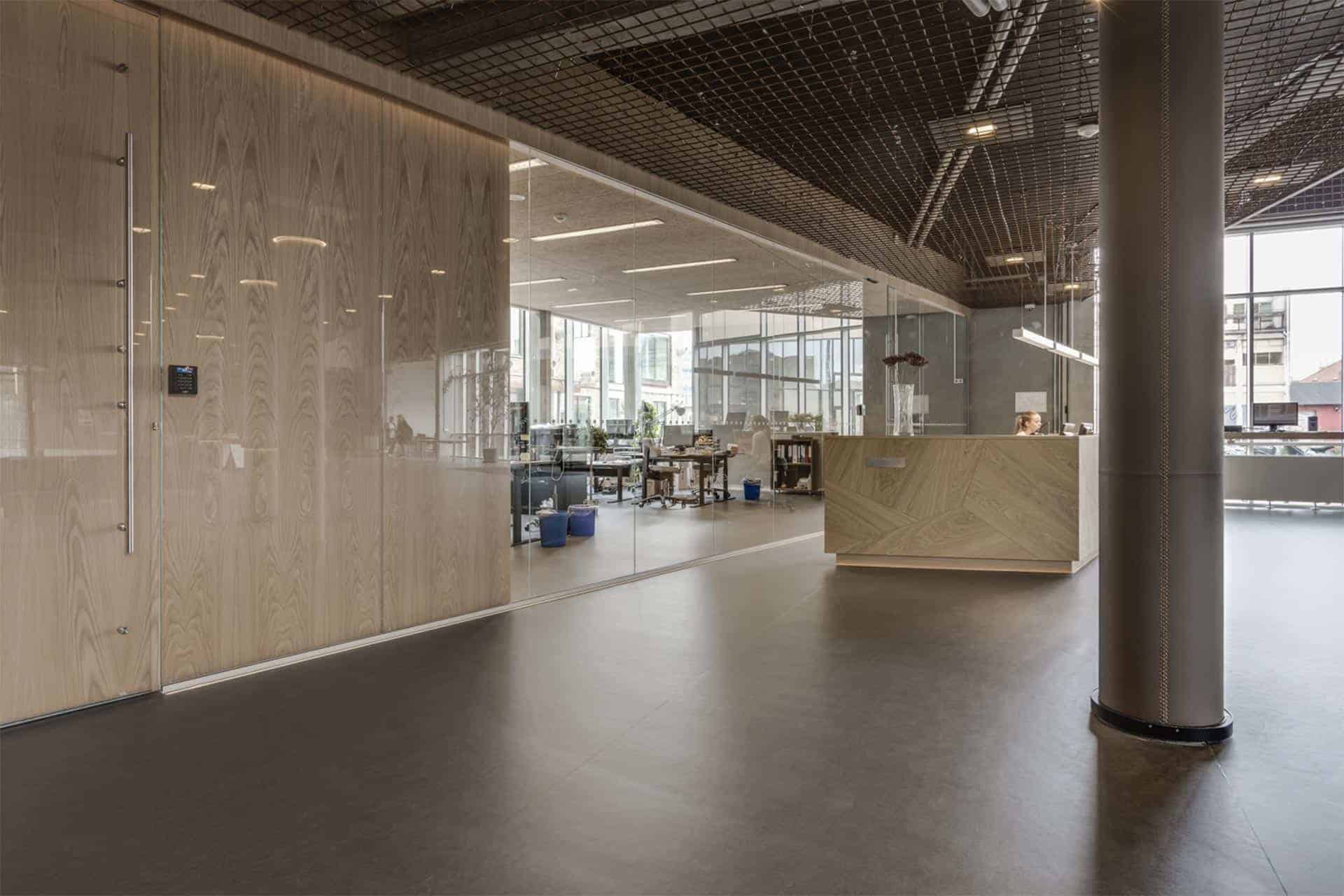 Moderne mødelokale Tømrer i Rødovre udfører kvalitetshåndværk